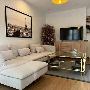 Avenida America Apartamento